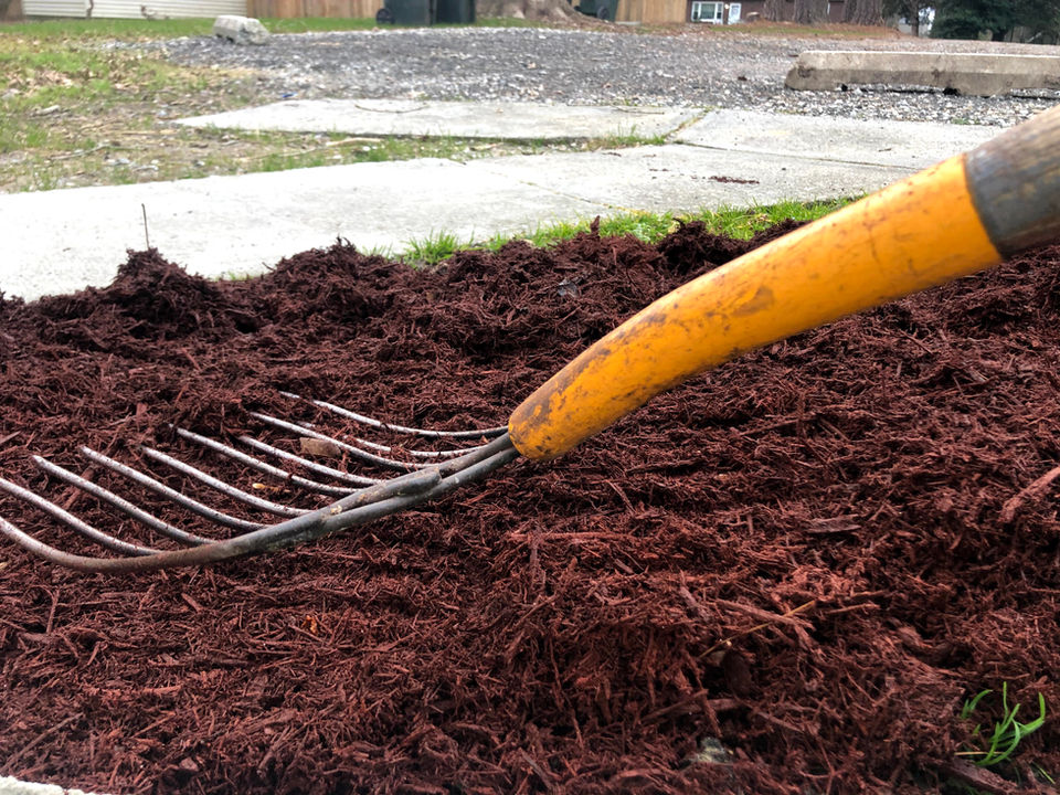 Mulch Install Picture.HEIC