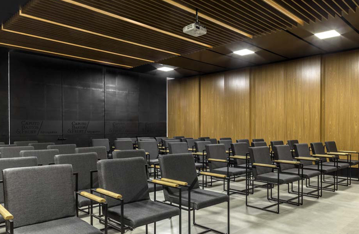 Sala Multiuso - Escritório de Advocacia