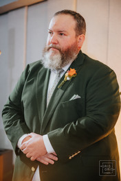 groom seeing bride for first time