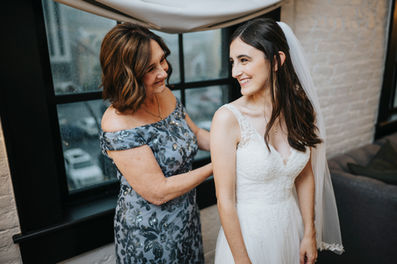bride get read at fontenot hotel