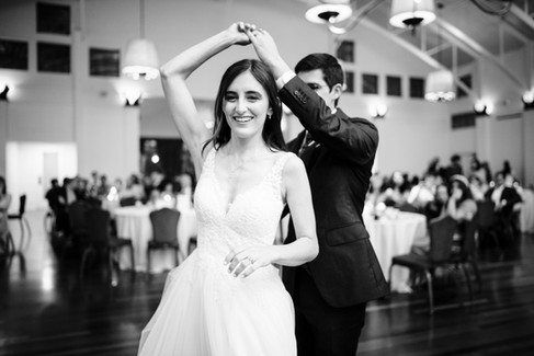 1st dance black and whit photography at weddings