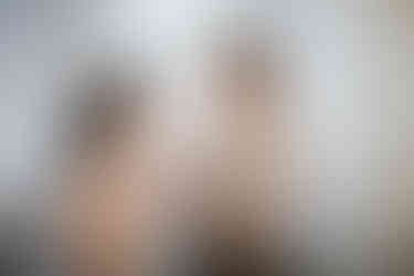 bride getting ready at carriage house at maison dupuy 