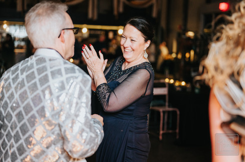 guest having fun in new orleans wedding