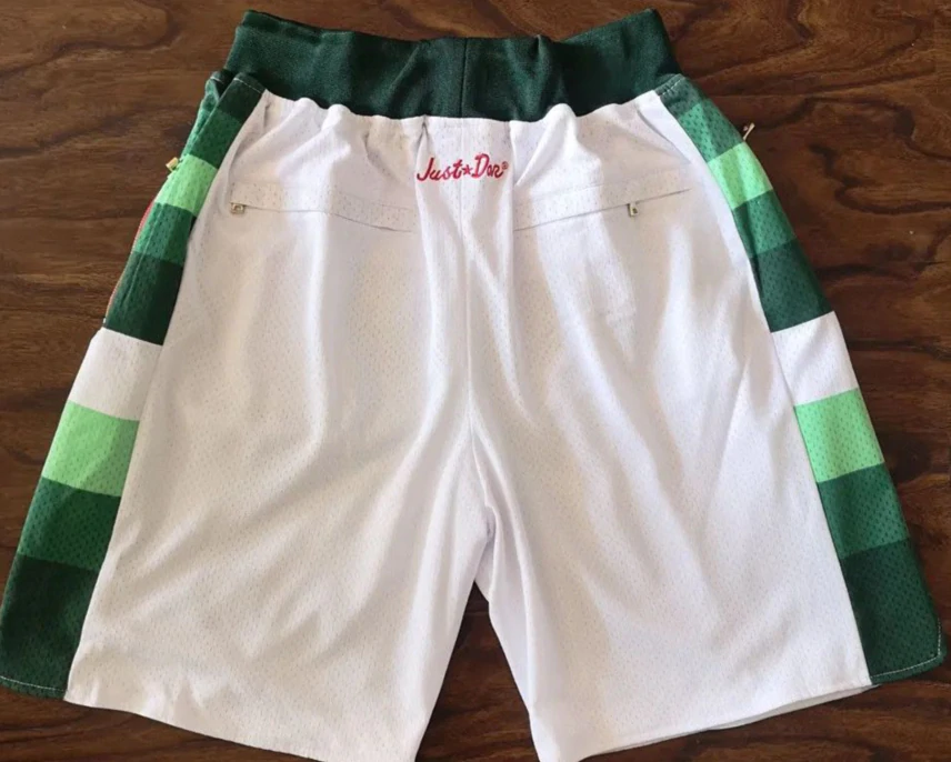 MILWAUKEE BUCKS RETRO SHORTS | Ball Drip