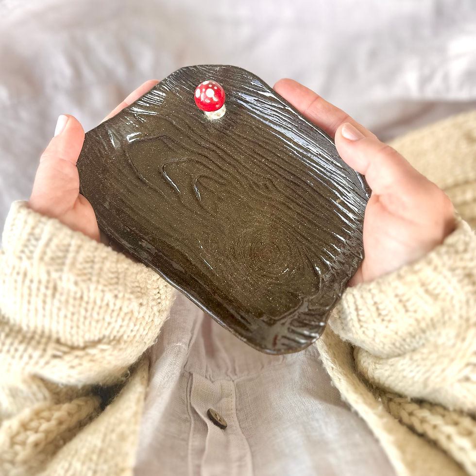 Thumbnail: Toadstool Soap Dish