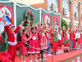 A Joyful Christmas Celebration at Sunflower Trilingual School