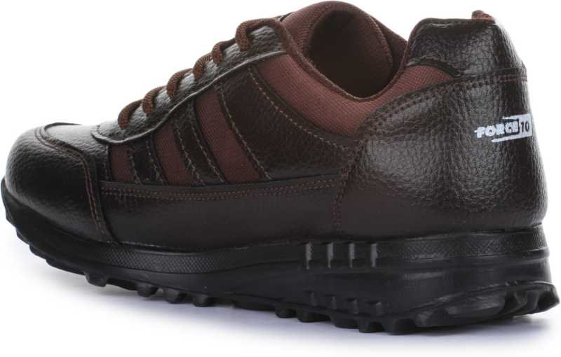 Dav school shoes