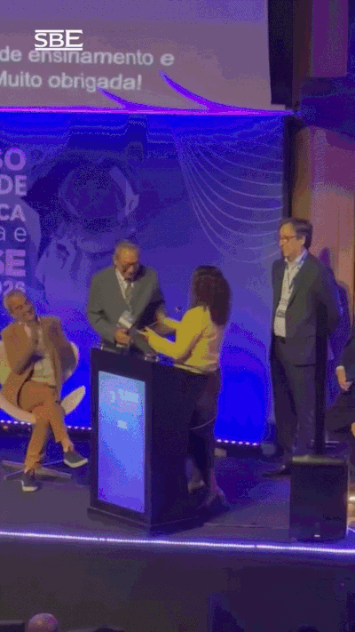 Homenagem ao Prof. Edmund Chada Baracat