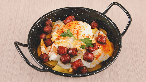 ★ Huevos rotos con chistorra