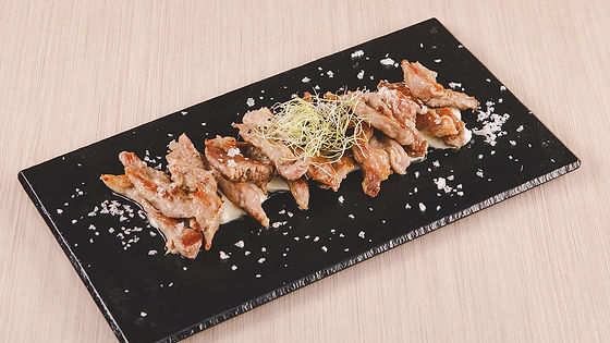 ★ Lagarto ibérico sobre cama de queso