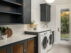 Tips Mudah Menata Laundry Room