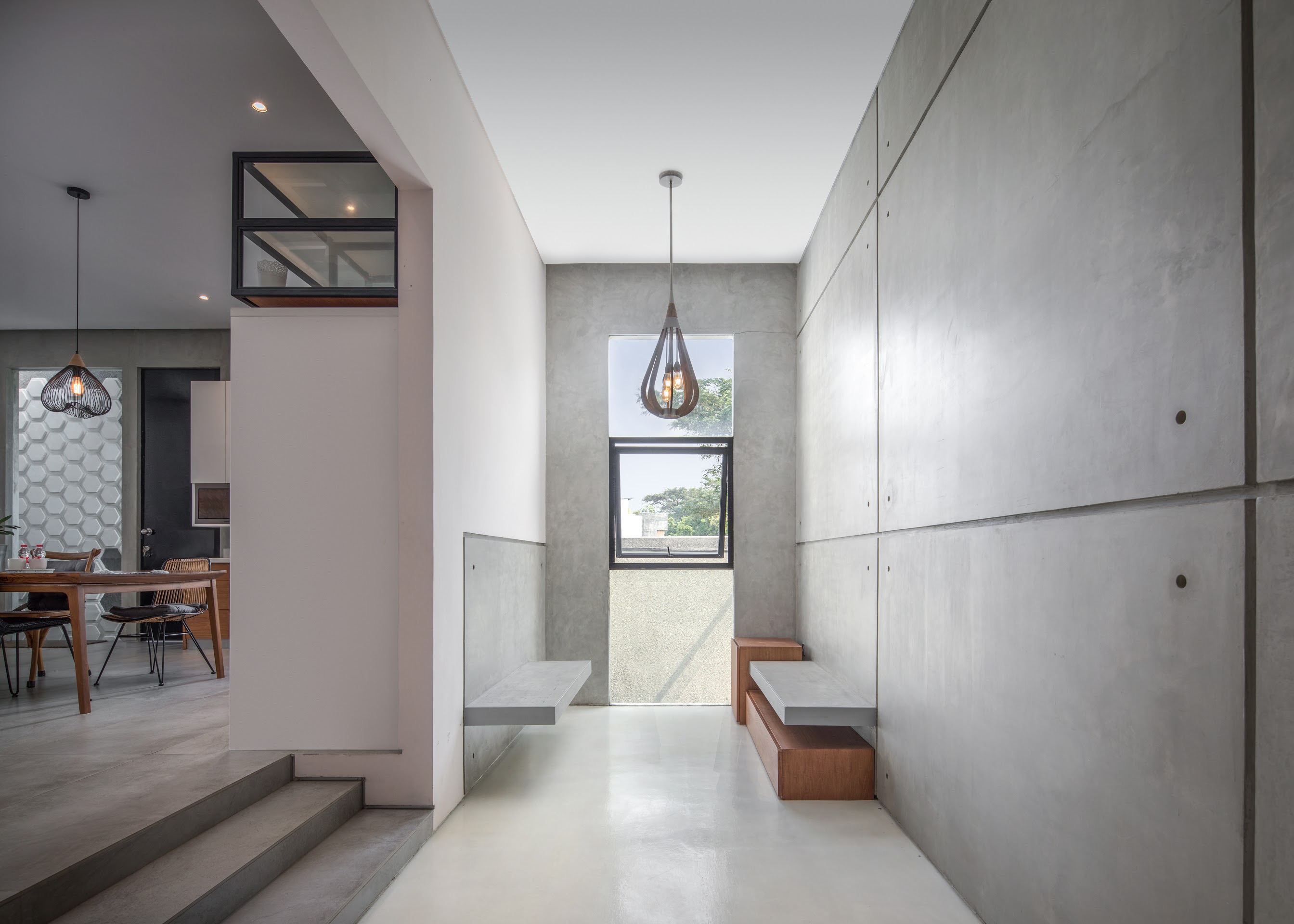 Mokie House minimalist modern