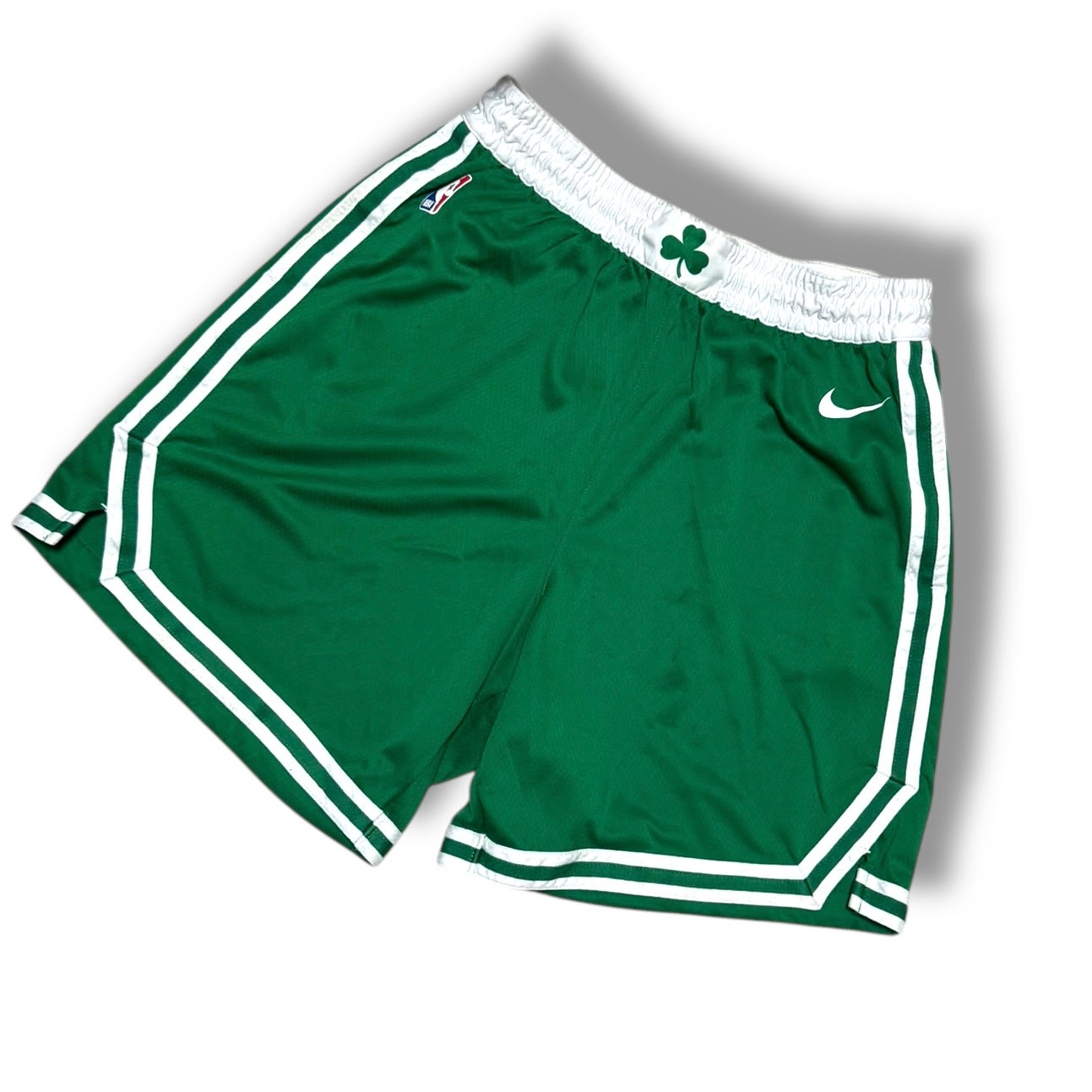 Nike x Boston Celtics Shorts Size XXL best fit L-XL