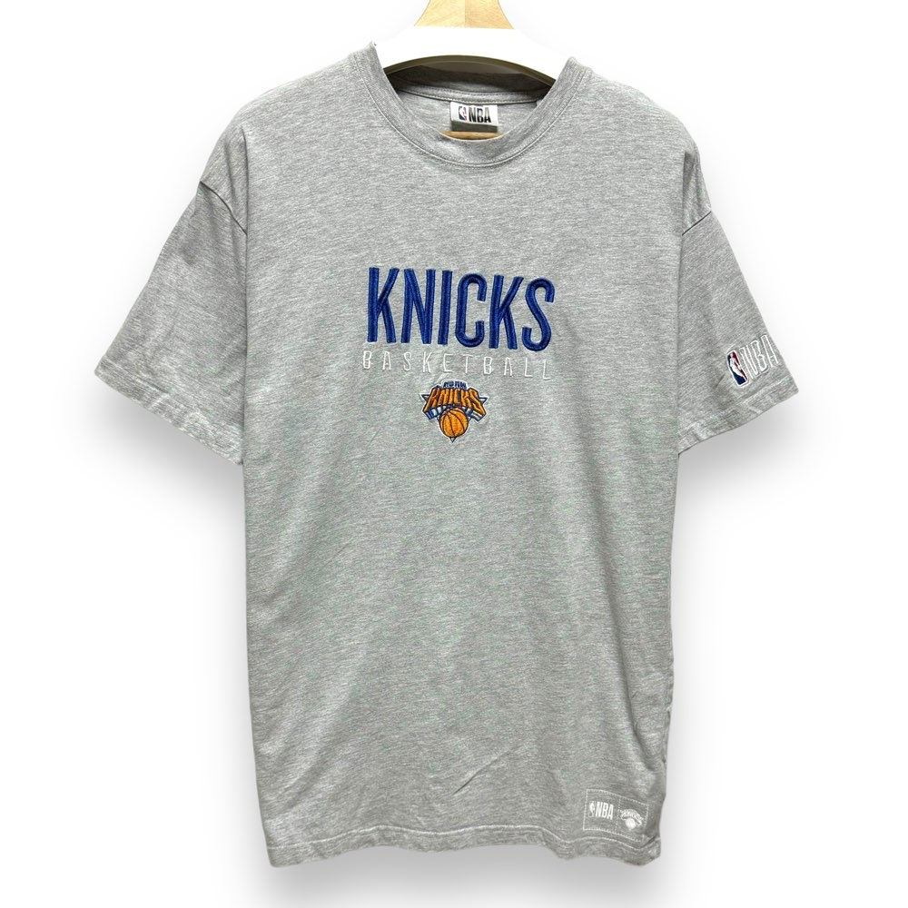 NBA New York Knicks Basketball Tee Size S Oversized
