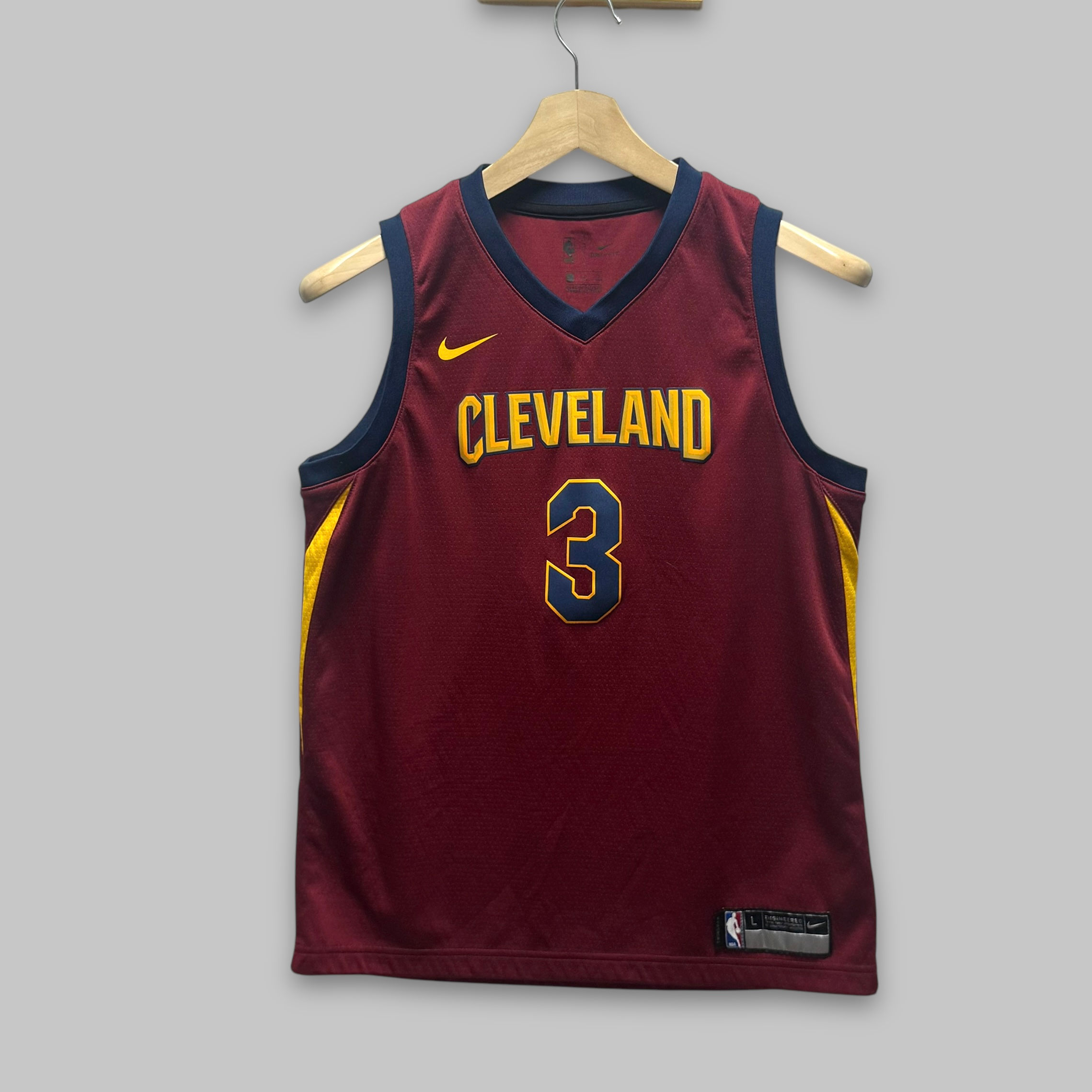 Nike x NBA Cleveland Cavaliers Isaiah Thomas #3 Size L Youth Fits S adult