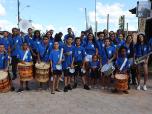 Tapera Real leva ritmo e energia em grande apresentação no Aeroporto de Conceição do Mato Dentro