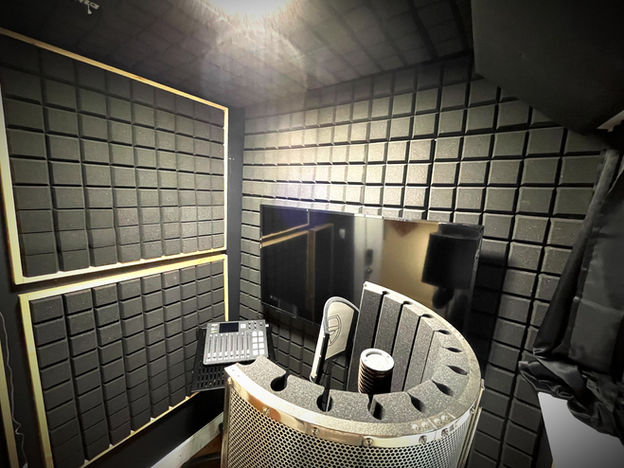 IMG_2892 2_edited.jpg