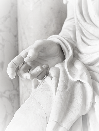 Marble Statue_edited.png