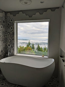 Mountain Top Custom Home Salt Spring Island