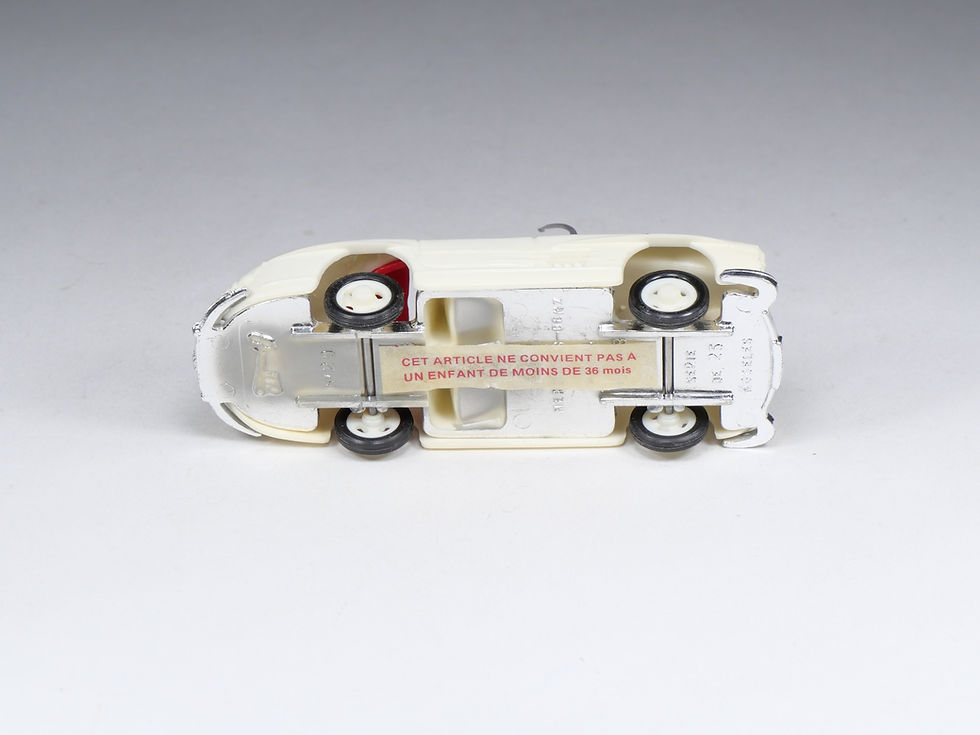 Miniatura: CLE Clément Gaget - Mercedes Benz 300 SL - Crème et rouge - 1/48