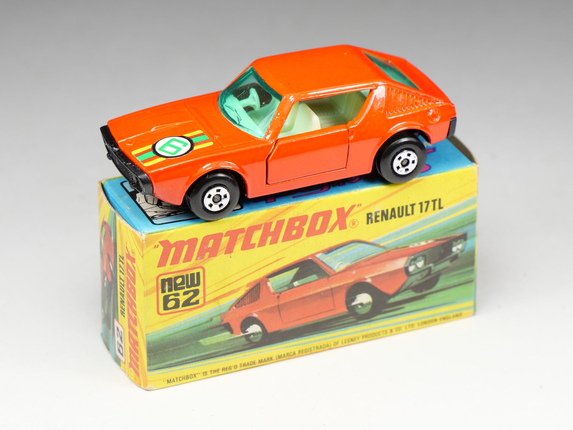 MATCHBOX SUPERFAST - 62 - Renault 17 TL - Orange - En boite
