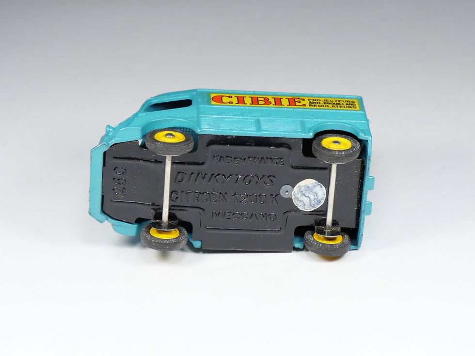 Thumbnail: DINKY TOYS FRANCE - 561 - Citroen 1200kg Camionnette CIBIE - En boite