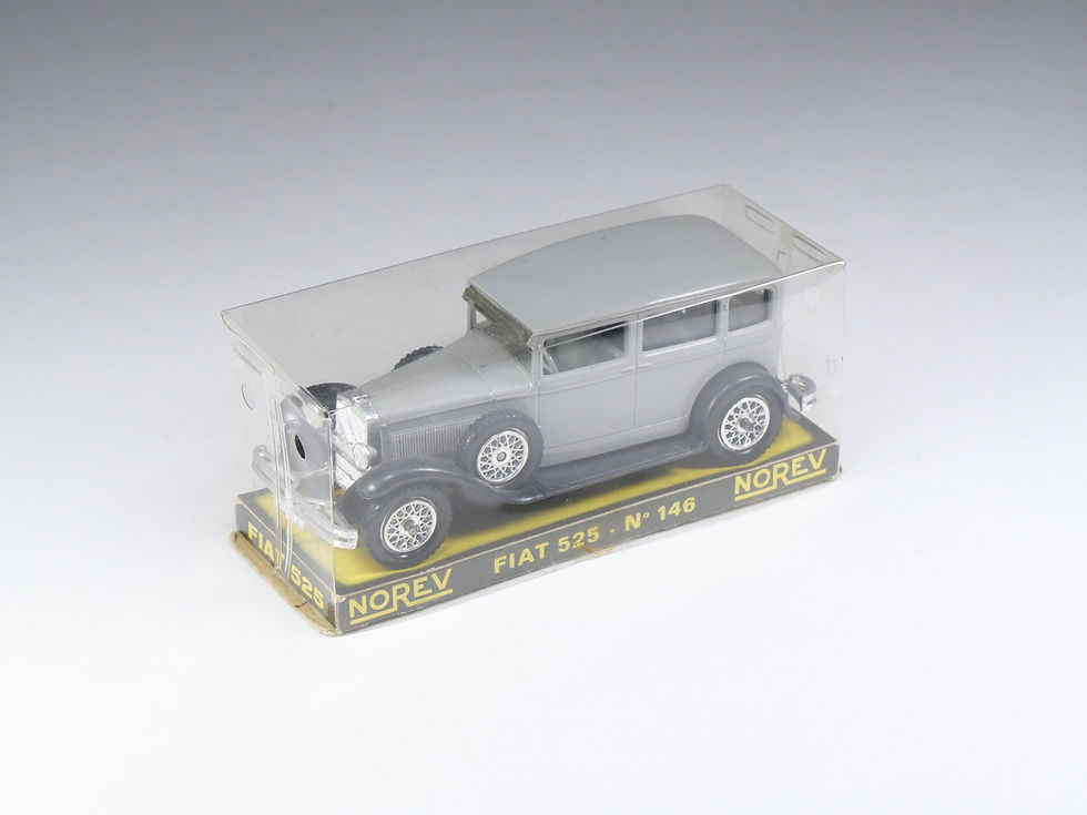 Thumbnail: NOREV - 146 - Fiat 525 - Gris - En Boite