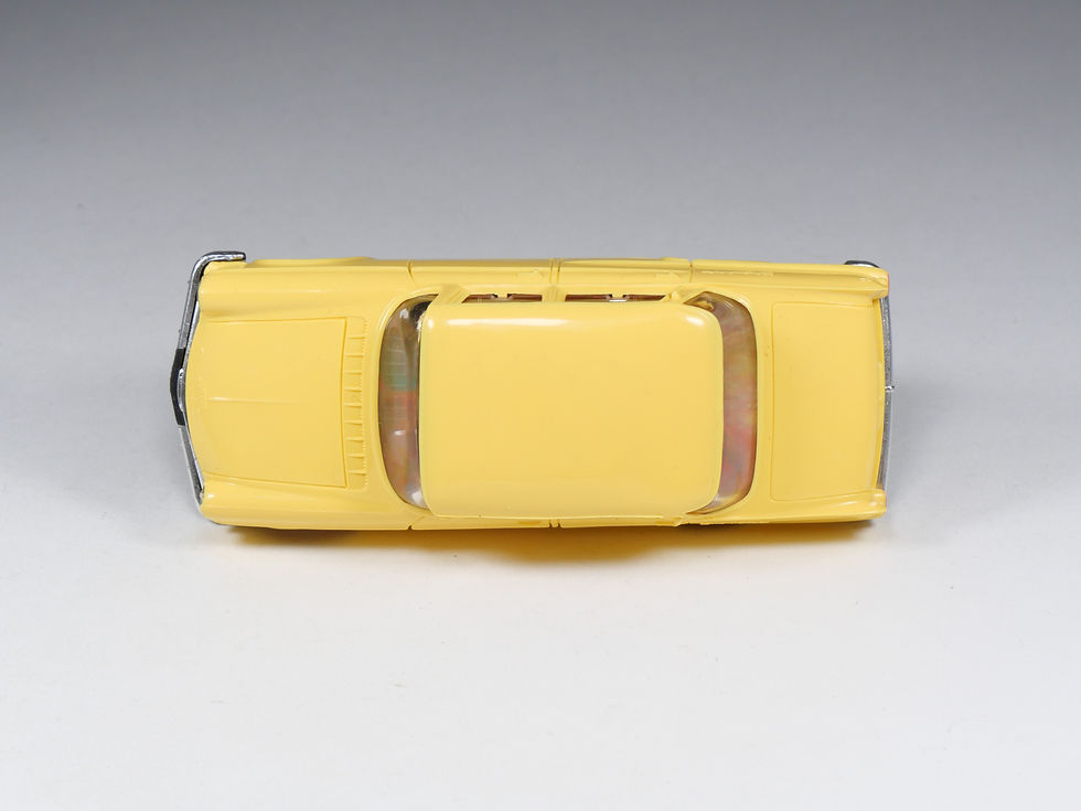 Thumbnail: NOREV - 64 - Opel Kapitan - Jaune Paille - En boite