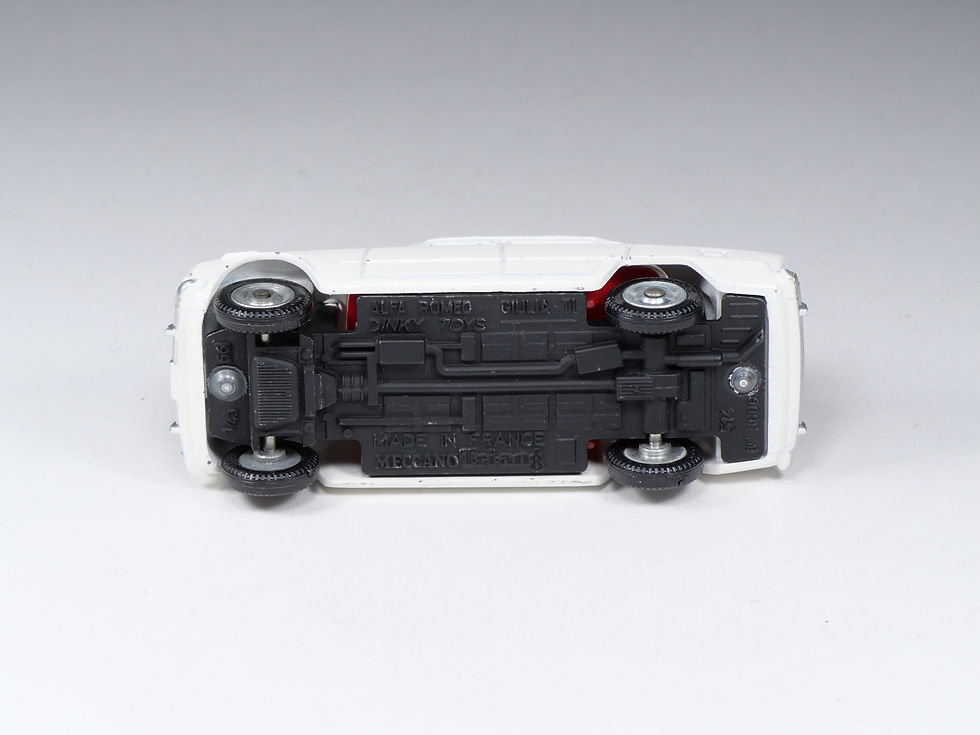 Thumbnail: DINKY TOYS FRANCE - 514 - Alfa Romeo Giulia TI - Blanc pur - En boite