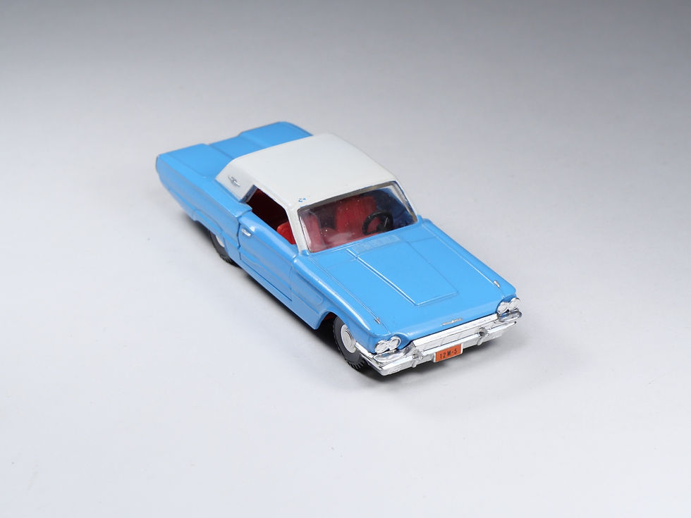 Miniature : DINKY TOYS ENGLAND - 57/005 - Ford Thunderbird - En boite