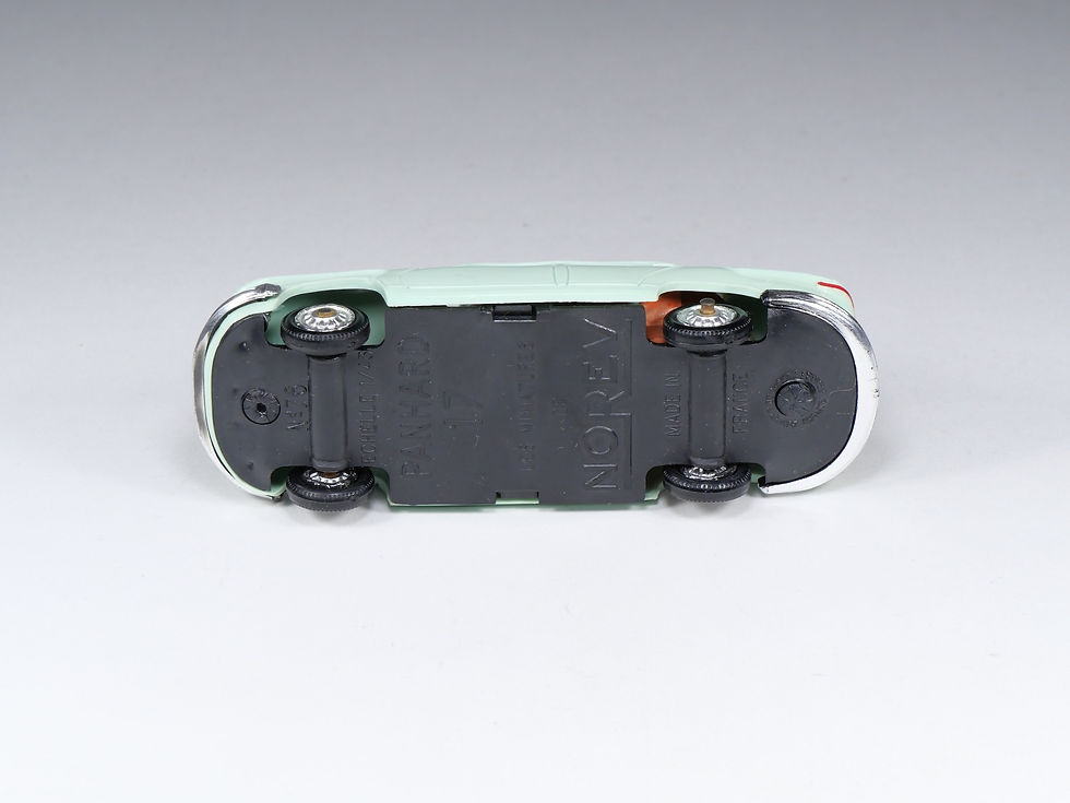 Thumbnail: NOREV - 76 - Panhard 17 - Vert d’eau - 1/43