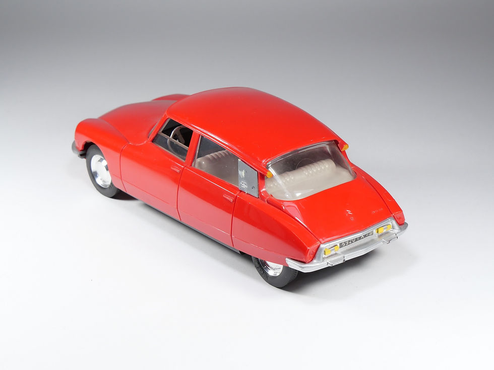 Thumbnail: SLJ - 810 - Citroën DS 21 - Friction - rouge - En boite