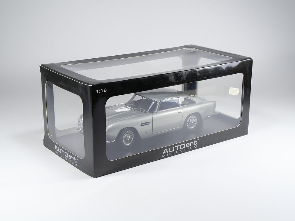 Thumbnail: AUTOART - 70211 - Aston Martin DB5 Superleggera Silver - 1964 Goldfinger - Boite