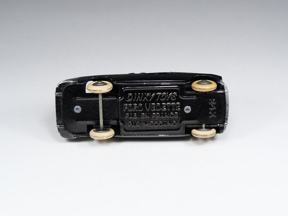 Thumbnail: DINKY TOYS FRANCE - 24XT - Ford Vedette Taxi - 1/43