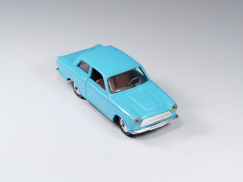 Thumbnail: NOREV - 84 - Ford Cortina - Turquoise - En boite