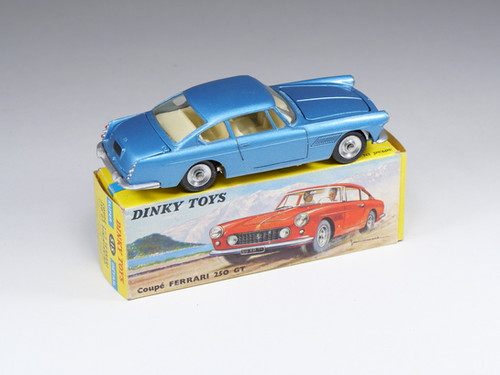 DINKY TOYS FRANCE - 515 - Ferrari 250 GT Coupé - Dernière version