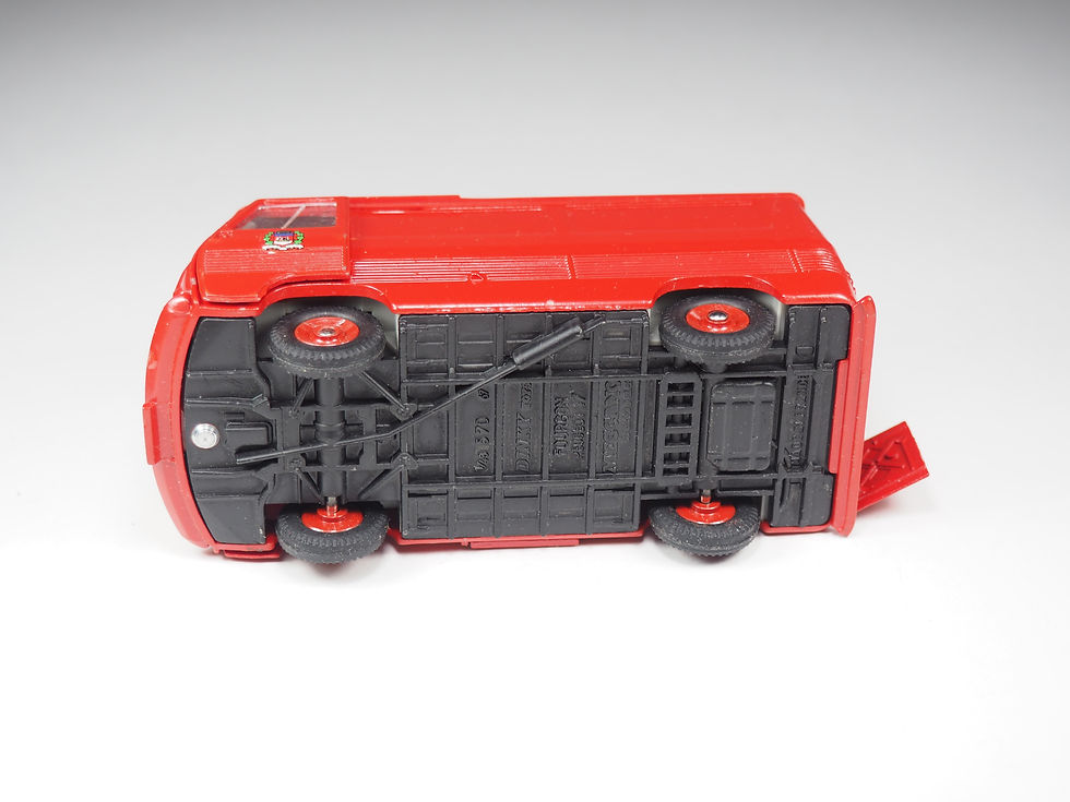 Thumbnail: DINKY TOYS FRANCE - 570P - FOURGON PEUGEOT J7 POMPIERS - 1/43