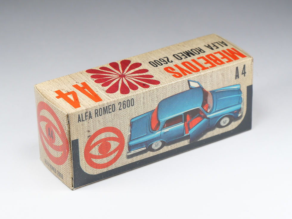 Thumbnail: MEBETOYS - A4 - Alfa Romeo 2600 Berline - Gris Métallisé - En boite