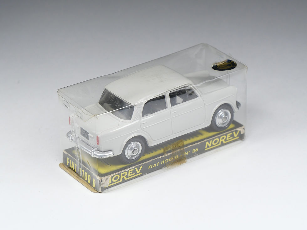 Miniature : NOREV - 36 - Fiat 1100 D - Gris clair - En boite