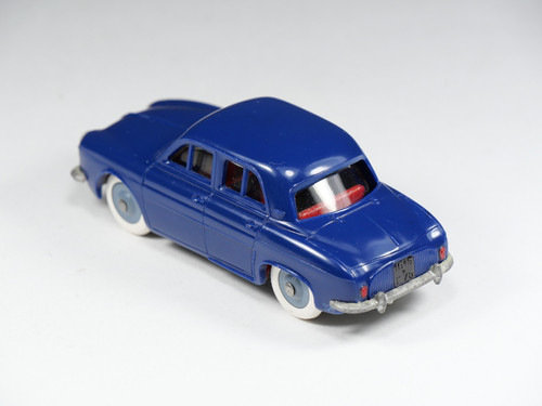 CIJ BY NOREV 1/43 - Renault Dauphine Bleue EUR 35,00 CIJ BY NOREV 1/43 - Renault Dauphine Bleue EUR 35,00