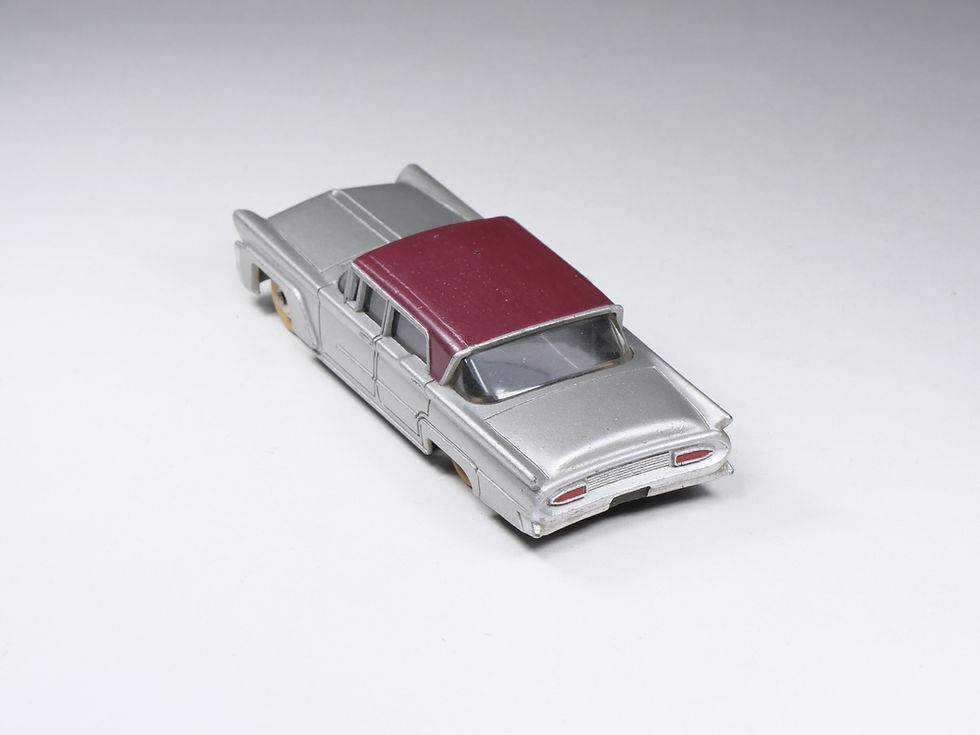 Miniatura: DINKY TOYS FRANCE - 532 - Lincoln Première - Argent toit bordeaux - En boite
