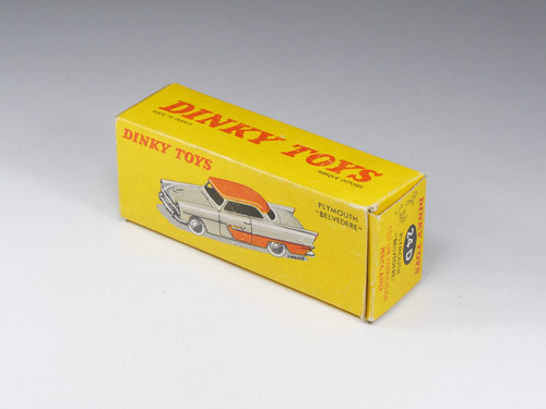 DINKY TOYS : Char A.M.X 13 Tonnes, réf. 817, dans sa boîte d'origine DINKY TOYS : Char A.M.X 13 Tonnes, réf. 817, dans sa boîte d'origine