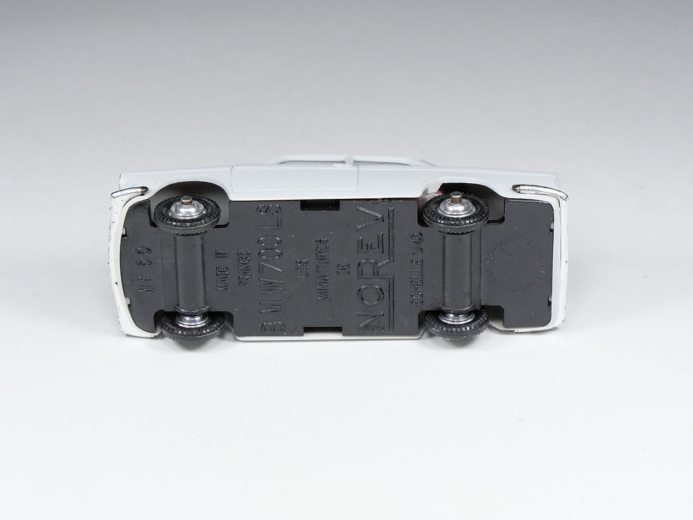 Thumbnail: NOREV - 60 - BMW 700 LS - 1/43