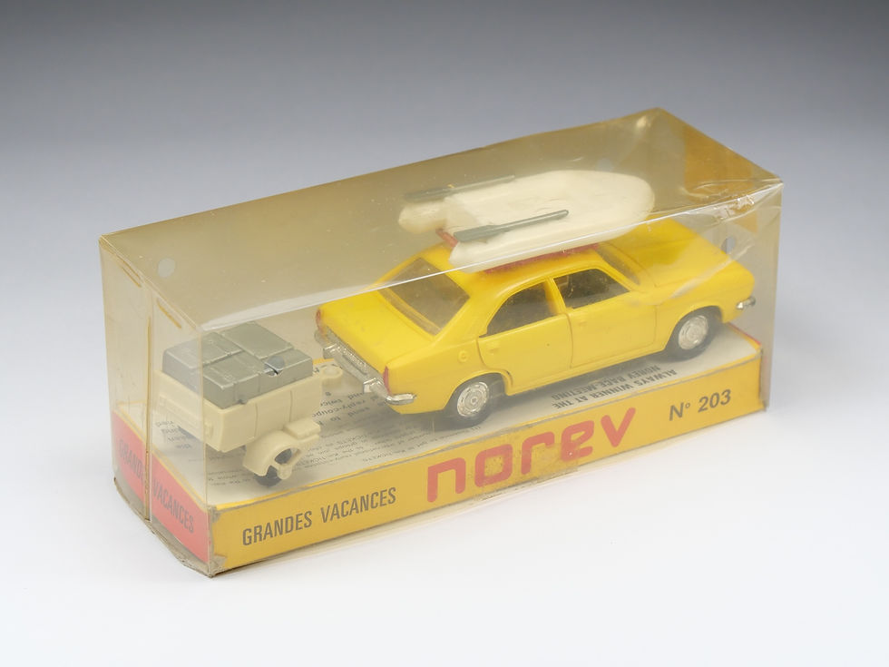 Thumbnail: NOREV - 203 - Grandes Vacances - Chrysler 180 - Jaune -  En boite