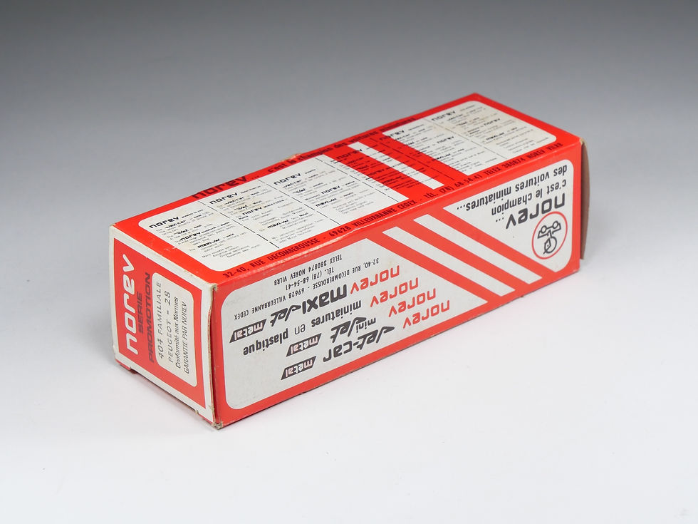 Miniatura: NOREV - SÉRIE PROMOTION / PLASTIGAM - 28 - Peugeot 404 Familiale - En boite