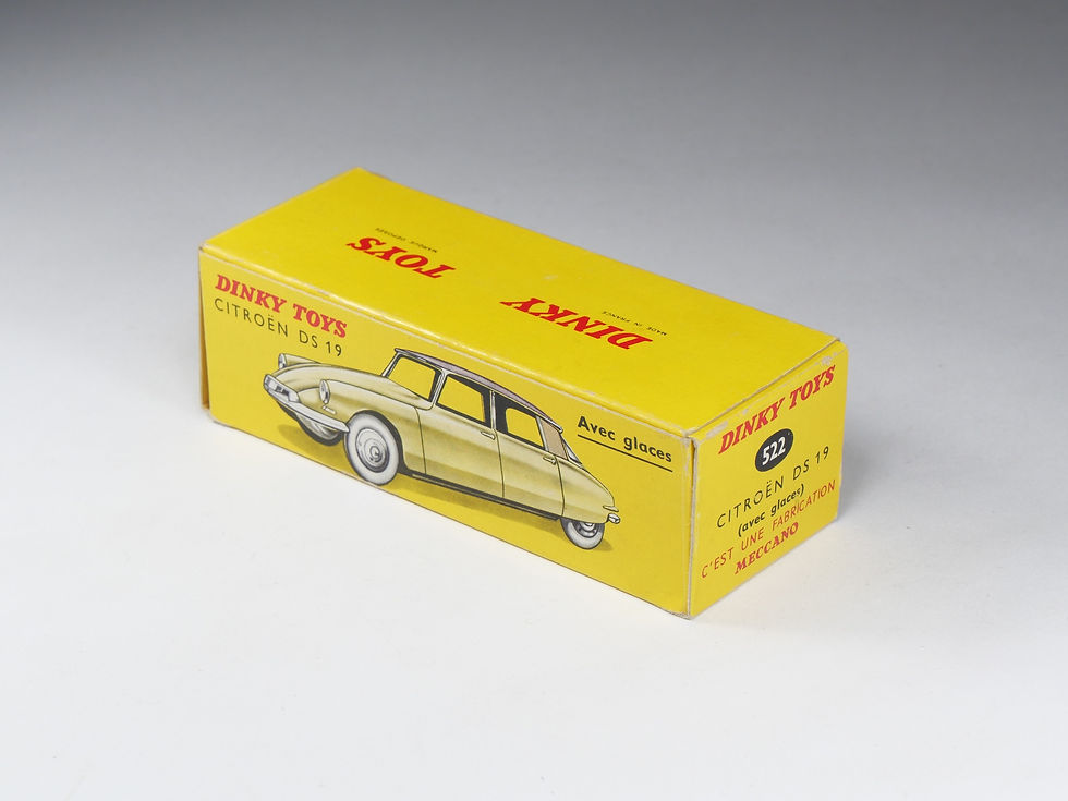 Thumbnail: DINKY TOYS FRANCE - 522 - Citroen DS 19 - Jaune vif - En Boite