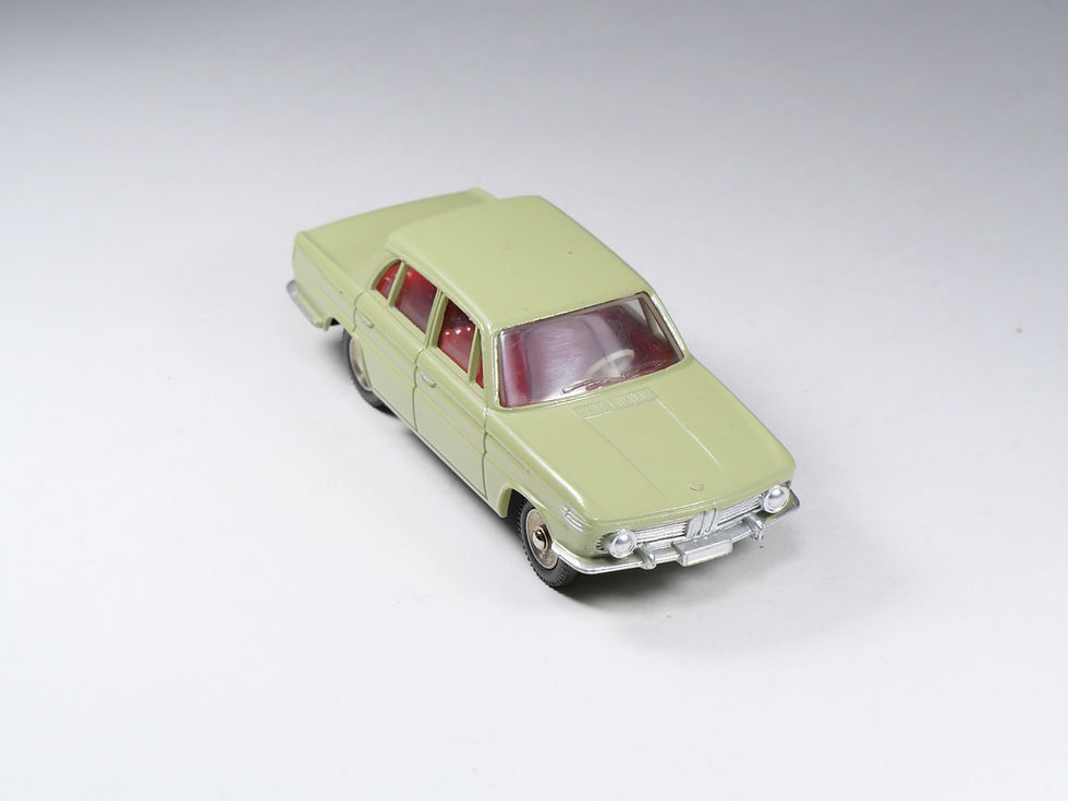 Thumbnail: DINKY TOYS FRANCE - 534 - BMW 1500 - Vert Tilleul - En boite
