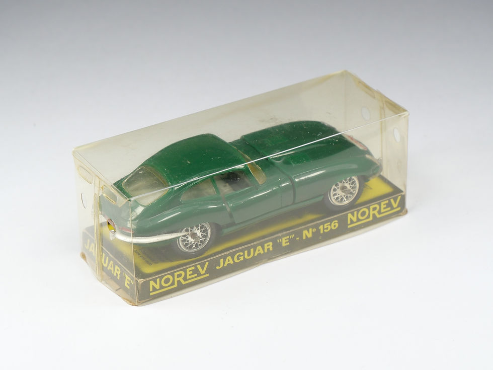 Thumbnail: NOREV - 156 - Jaguar E-type - Vert anglais - En boite