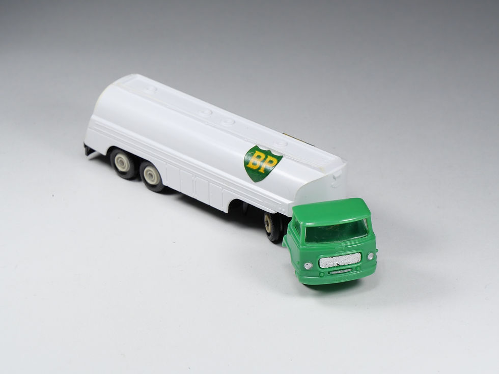 Thumbnail: NOREV - 1/86 - Micro-miniatures - 527 - Unic Esterel Fruehauf - BP - En boite
