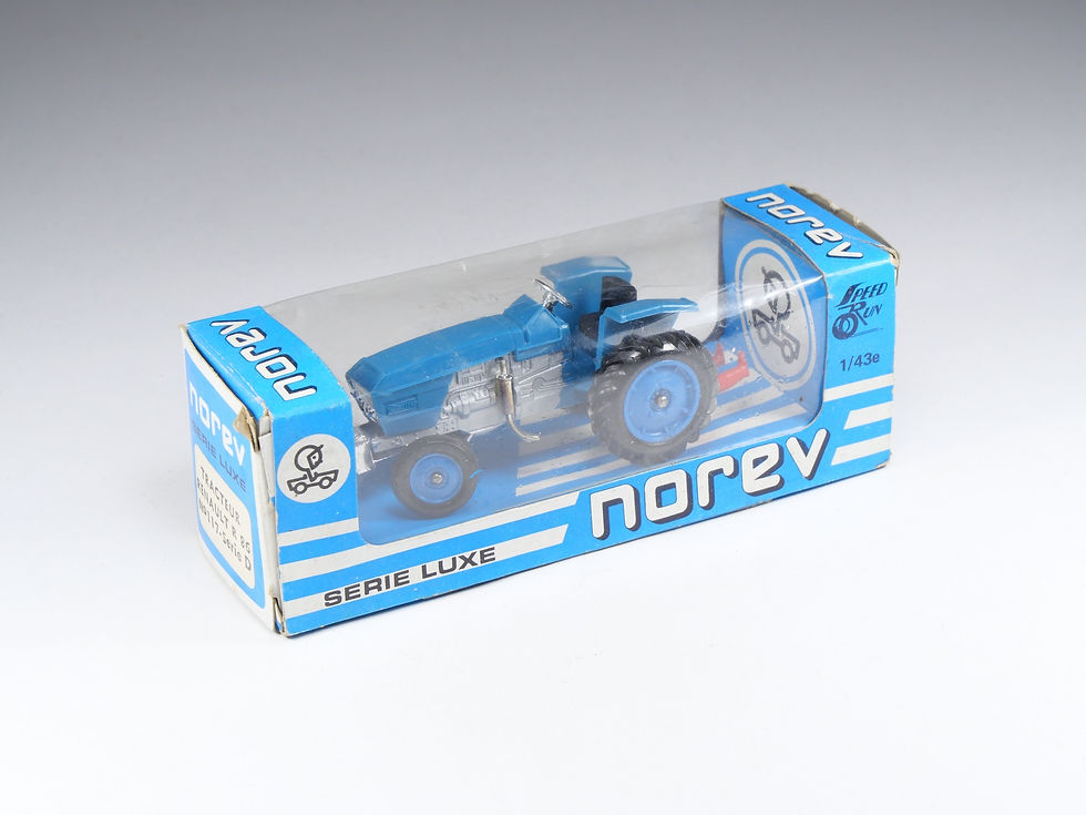 Thumbnail: NOREV - SÉRIE LUXE / PLASTIGAM - 117 - Tracteur Renault R86 - Bleu - En boite